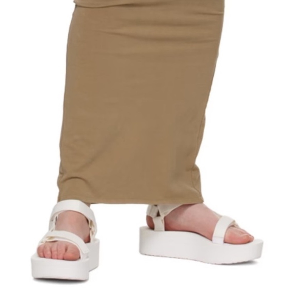 TEVA White Wedge Flatform Universal White Sandals 7 M